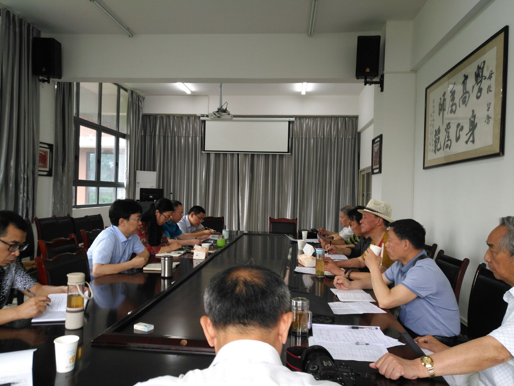 1526976850439612.jpg 2.jpg